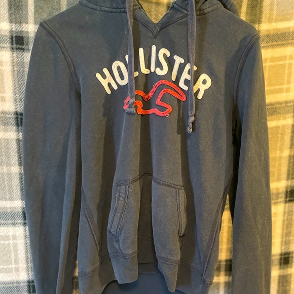 Hollister hoodie - Picture 2 of 3